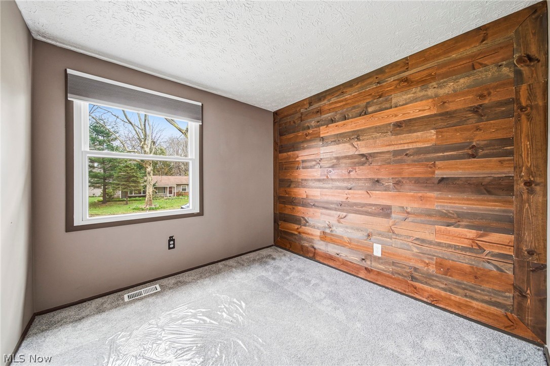 Madison Golf Lakelands - Residential