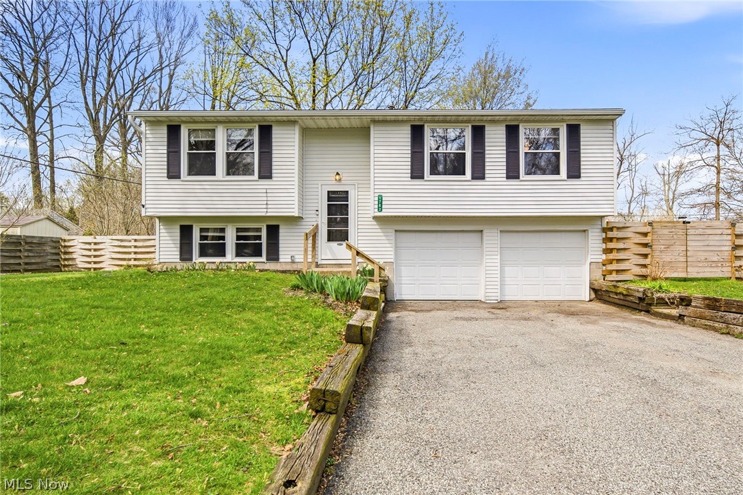 Madison Golf Lakelands - Residential