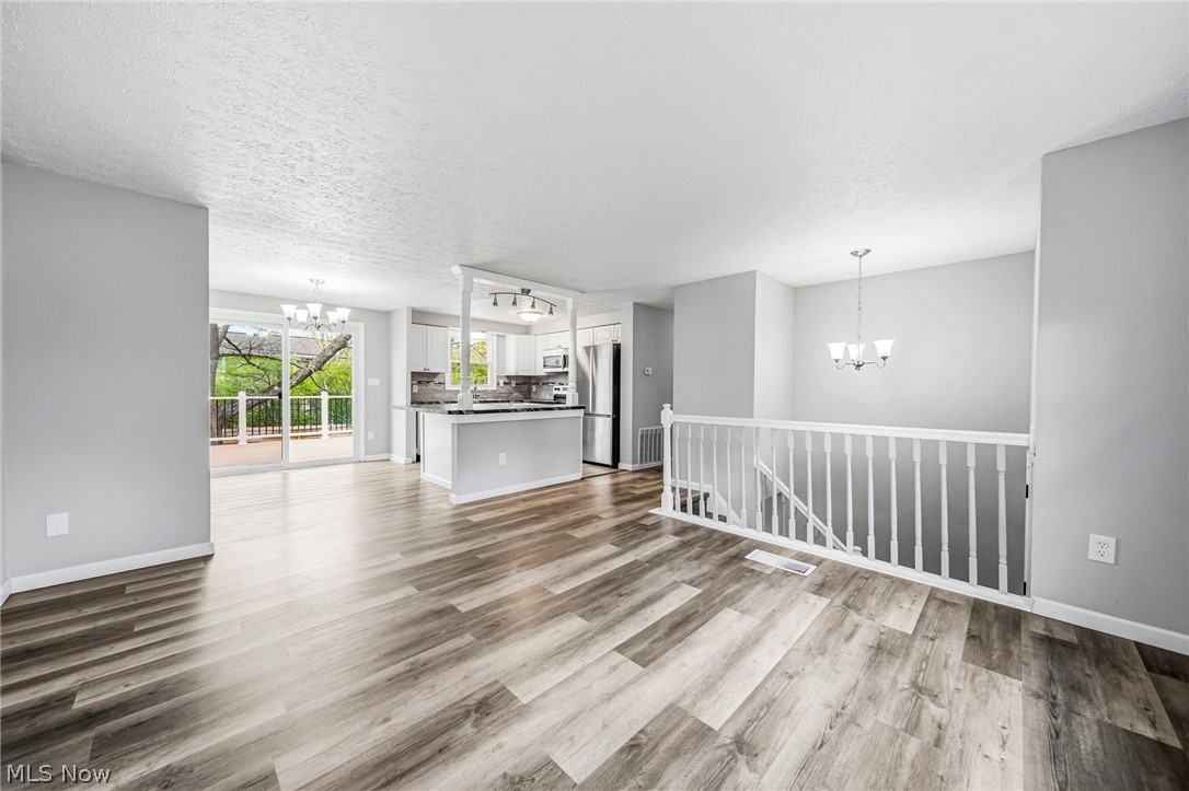 Madison Golf Lakelands - Residential