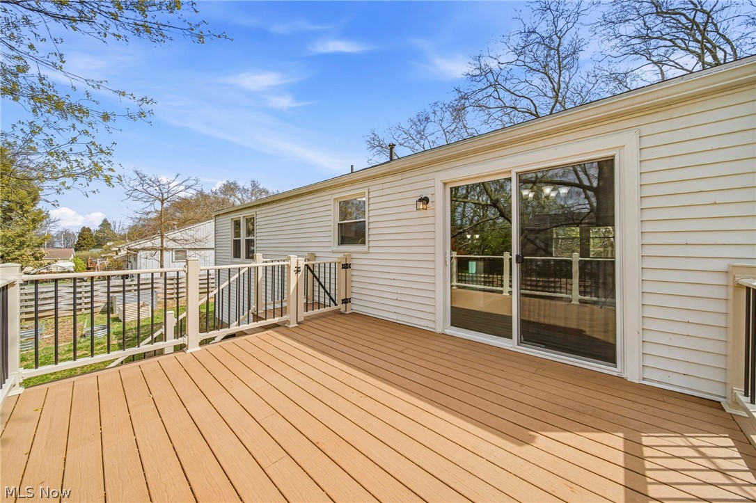 Madison Golf Lakelands - Residential