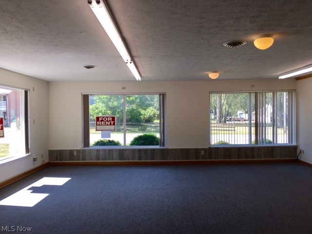 Madisonburg Village - Commercial Lease