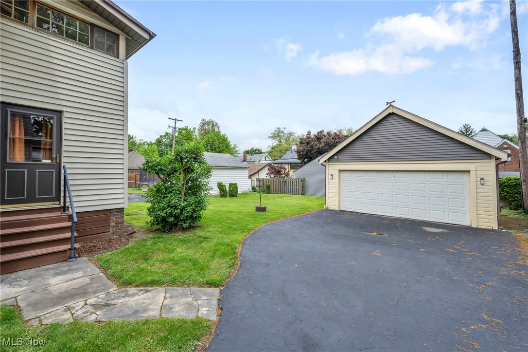 4631 Landchester Road, Cleveland, Ohio image 37