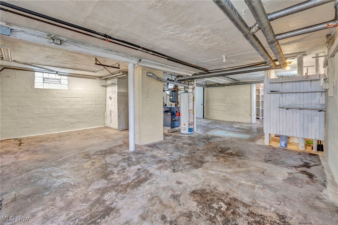 4631 Landchester Road, Cleveland, Ohio image 34