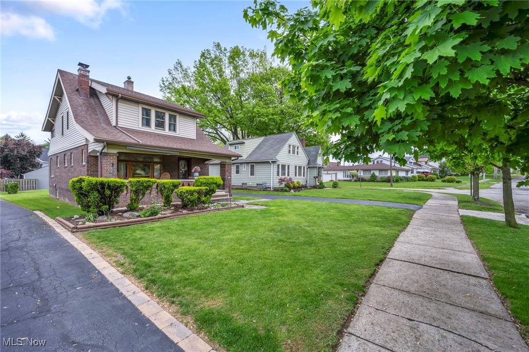 4631 Landchester Road, Cleveland, Ohio image 5