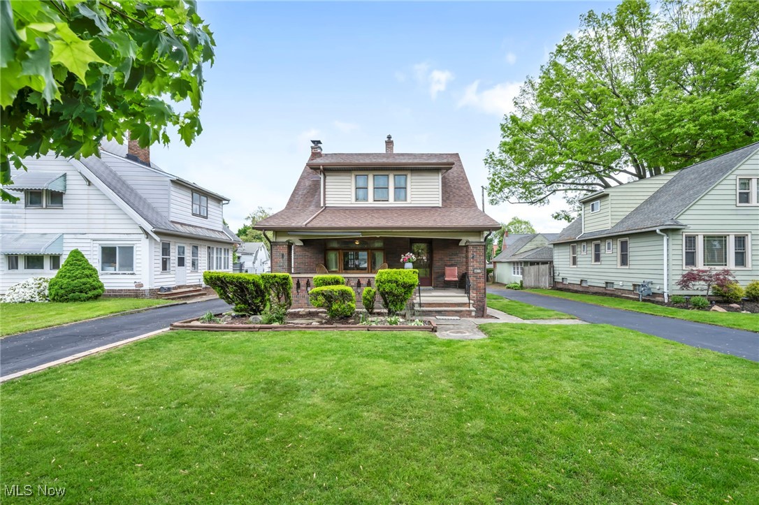 4631 Landchester Road, Cleveland, Ohio image 3