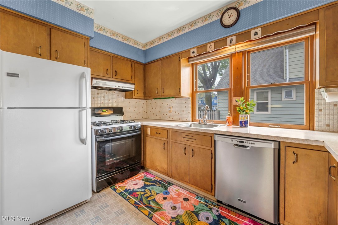 4631 Landchester Road, Cleveland, Ohio image 15