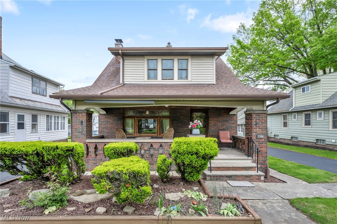 4631 Landchester Road, Cleveland, Ohio image 2