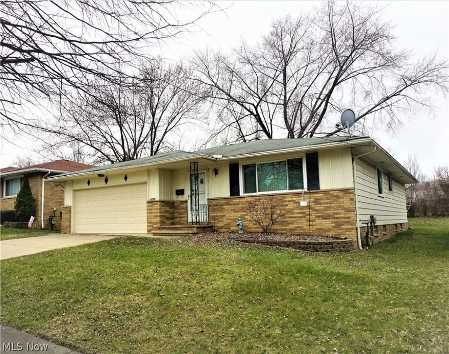 First floor living at it's finest! This 3 Bed/2 Bath Ranch style home is Move-in ready & has been very well maintained by the seller. Open Floor plan with all of the space you have been looking for! Large eat-in Kitchen with updated Kitchen Cabinets & Counters, Kitchen Appliances included! Kitchen is open to the full Dining Room which flows into the large Living Room, with a very welcoming front entranceway. Family Room also opens to the Kitchen and has a large sliding door to the covered Back Patio which overlooks the serene backyard. The Family Room also has a convenient Garage entrance. Full Basement is partially finished with carpeted stairs and ready for entertaining space or storage needs. Seller is also including a limited one year home warranty through America's Preferred Home Warranty. Home is being sold As-is. Setup your private showing today!