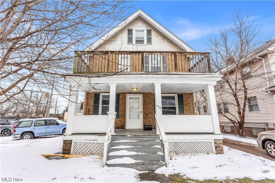 3588 W 66TH St UP, Cleveland - Spacious 2 bed 1 bath multi-family home! //

$ 795 rent / $ 795 deposit //
$49 application fee per adult //
1-2 pets OK with approved PetScreening and PetFee.(Some breed restrictions apply per HUD guidelines). //
NO SMOKING //
1 time $129 non-refundable set up fee paid at lease signing //

$30/month required resident benefit package; can include personal property/liability insurance for an additional $5/month for $35/month total. //

All applicants are required to fill out a PetScreening application, found on our website directly on the application before being processed. Even if you have NO pets - this application must be filled out. One time, non-refundable pet fee of $200-500 per animal applies to all pets & must be paid prior to or when you pay your first month rent. (No fee for qualified assistance animals). //

Our application is processed through secure site: Findigs, and they require ID and income verification. Without this, your application will not be processed. They offer 24/7 chat support on their application directly if you have any questions. //

BEDROOMS: 2 //
BATHROOMS: 1 //
UTILITIES / RESIDENT RESPONSIBILITY:  Resident pays gas and electric and is responsible for snow removal //

Serious inquiries only.
