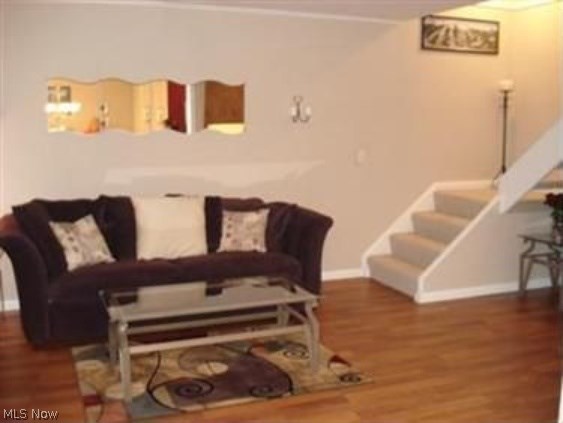 Village Green Condos 02 - Residential