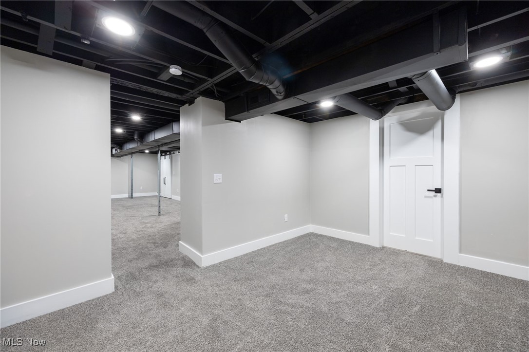 Hohmans Long Lake Channel - Residential Lease