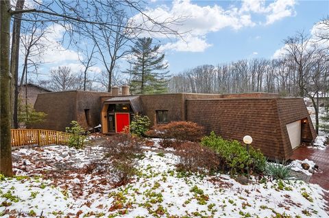 1376 Mockingbird Drive Kent OH 44240