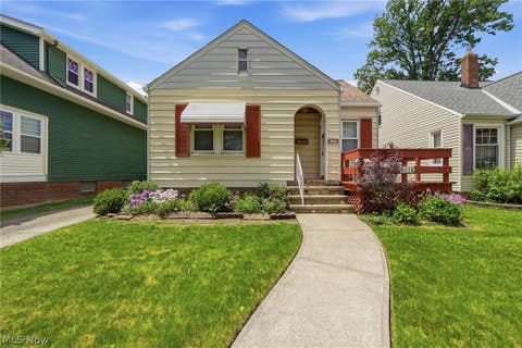 Homes For Sale - 4116 W 161st Street<br/> Cleveland, OH 44135