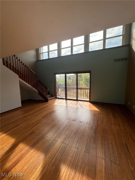 Society Manor Condos - Residential