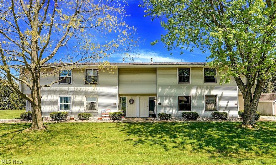 **ALLOWING SHOWINGS! *Investor OR Owner Occupied MultiFamily 5,376 Sq. Ft. FOUR (4) Unit For Sale! *Wide Parking Lot *.34 Acres For Tenants To Enjoy Acreage And A Back Yard Tree Lined For Privacy *All Units Have Nice Concrete Walkway And Their Own Front Door Entrance, Along With Sliders On All Units To The Back Yard! *Some Recent Updates Of Carpet, Flooring, Plumbing Etc *NEWER ROOF Under 10 Yrs Old! *Currently Professionally Managed By A Management Company On A Month To Month Contract. Some Leases Also On Month To Month W/Potential Vacancy From Time To Time, Easy To Rent *THIS PROPERTY ALONE BRINGS IN $2,950 IN GROSS MONTHLY RENT!! *Each Unit Is A Great Size @ 1,344 Sq. Ft., 2 Bedrooms, 1.5 Bathrooms, Living Rm, Eat In Area & Kitchen *Each Unit Also Has Their Own Laundry Hookup! *Tenants Pay Electric, Gas, Water & Cable *It's So Nice To Come Home To A Beautiful Quadplex In A Nice Area *Self Producing Income Making Opportunity *TURNKEY