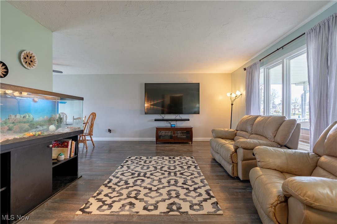 8115 Turquoise Avenue, Canton, Ohio image 3