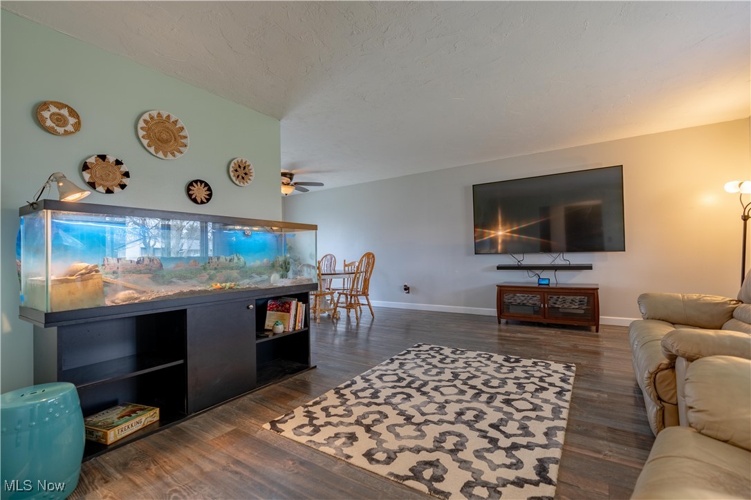 8115 Turquoise Avenue, Canton, Ohio image 4