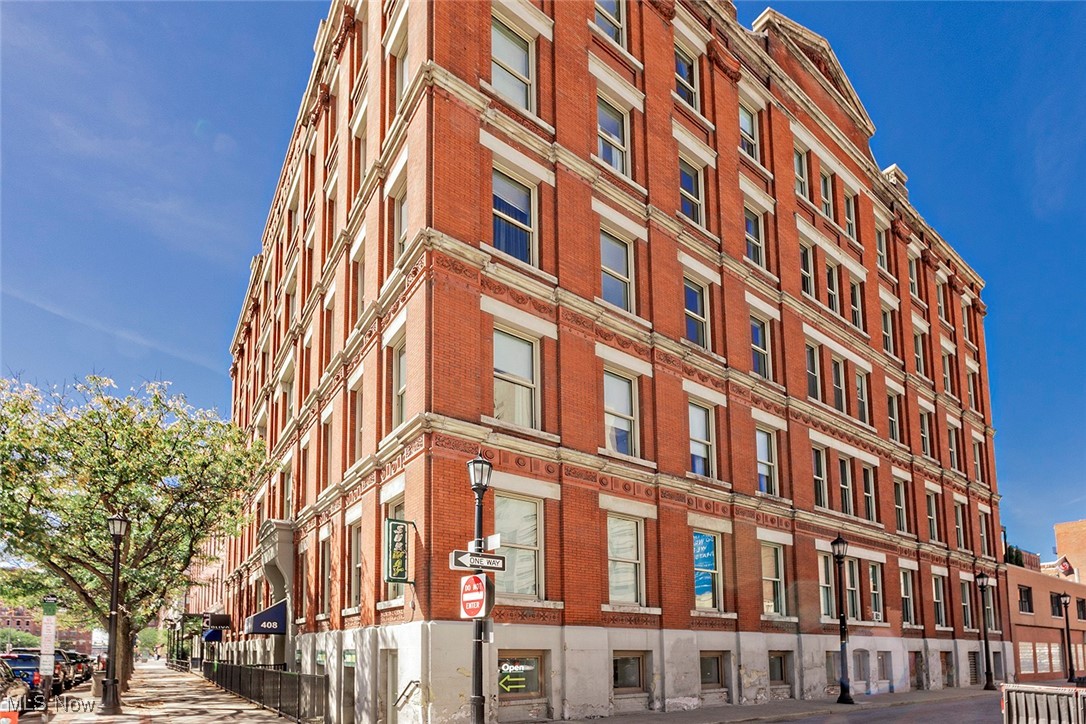 Grand Arcade Condo - Residential Lease