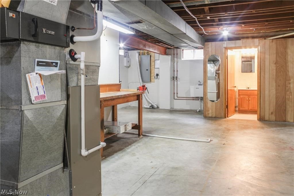 Arlington Waterloo Acres - Residential Lease