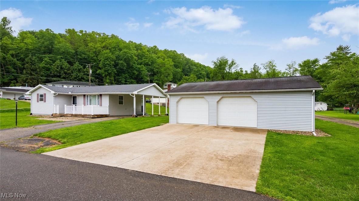 55 W 10th Street, Dresden, Ohio image 3