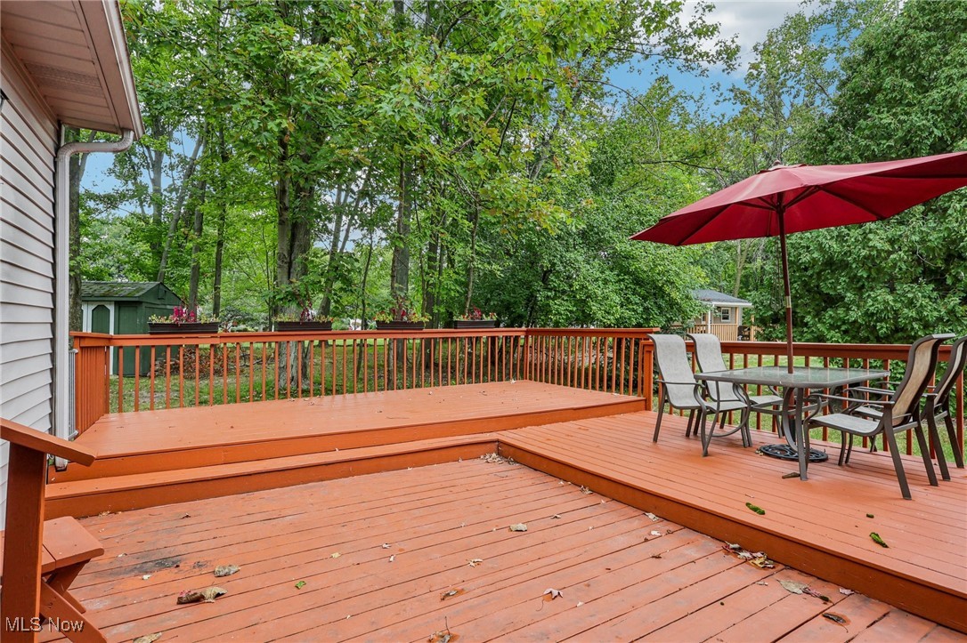 7151 Bunker Cove, Mentor, Ohio image 38