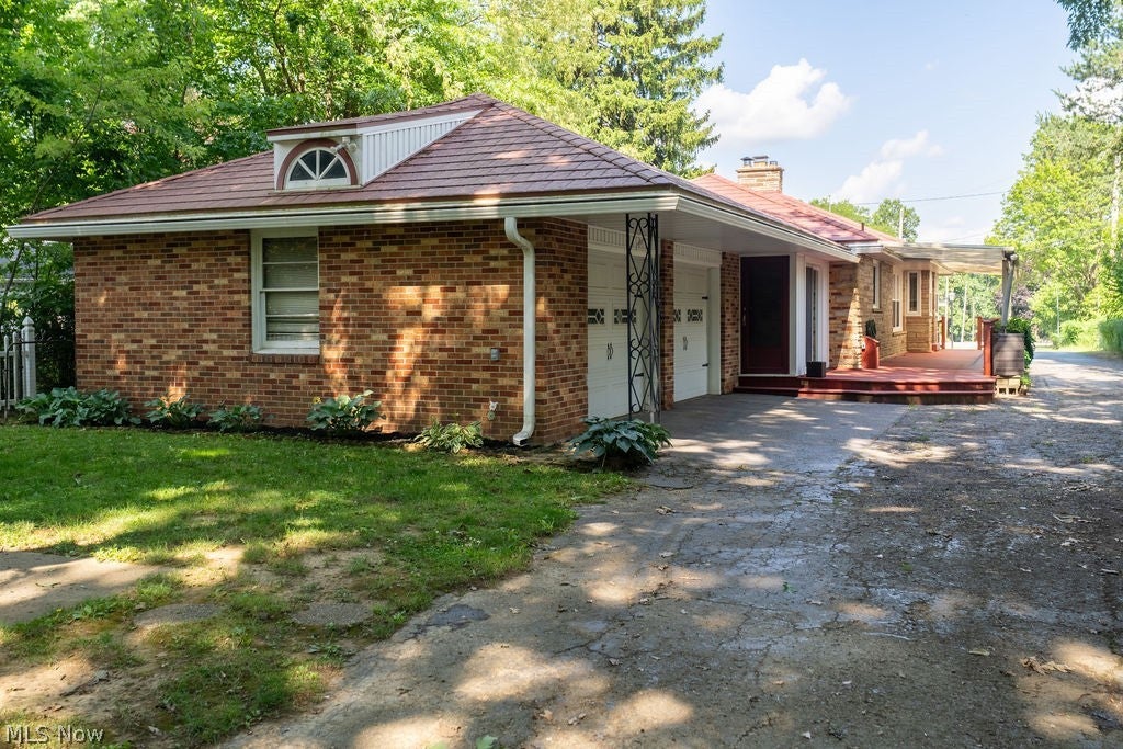 600 Sunrise View Drive