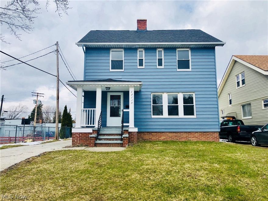 Completely renovated 3 bedroom, 2 baths. Spacious floor plan featuring a den off the dining area that overlooks the backyard.