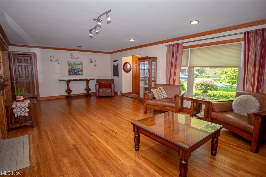 Costanzo 03 - Residential