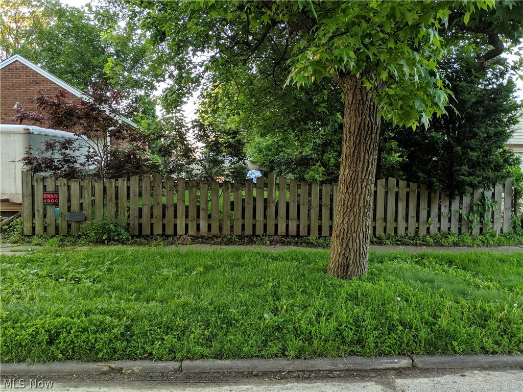 Fischer Road Land Cos Fischer - Residential