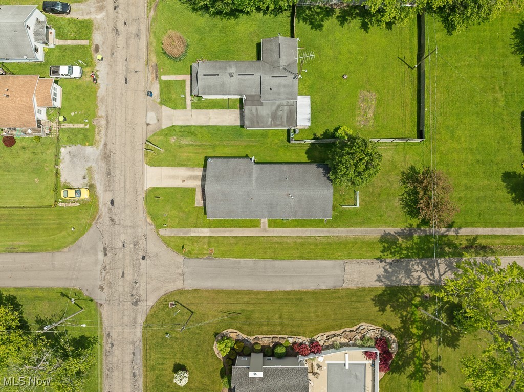 489 W Georgia Avenue, Sebring, Ohio image 28
