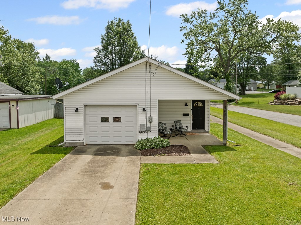 489 W Georgia Avenue, Sebring, Ohio image 2