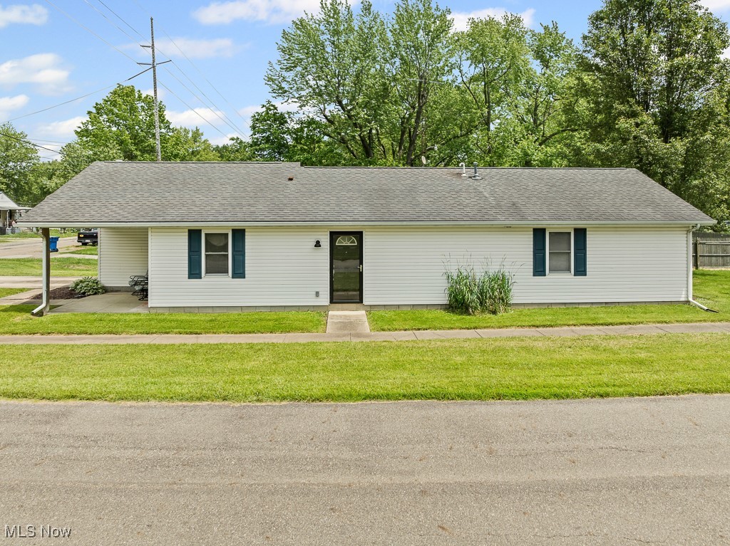 489 W Georgia Avenue, Sebring, Ohio image 33
