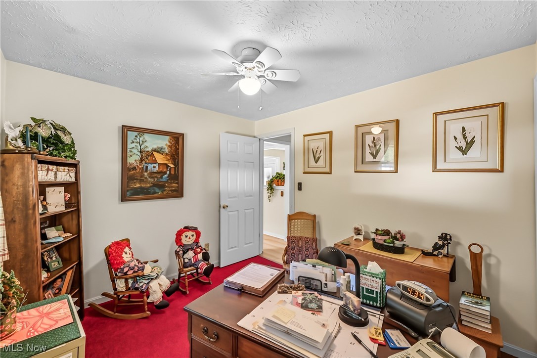 New Waterford, Ohio 44445, United States, 3 Bedrooms Bedrooms, ,2 BathroomsBathrooms,Residential,Active,209085