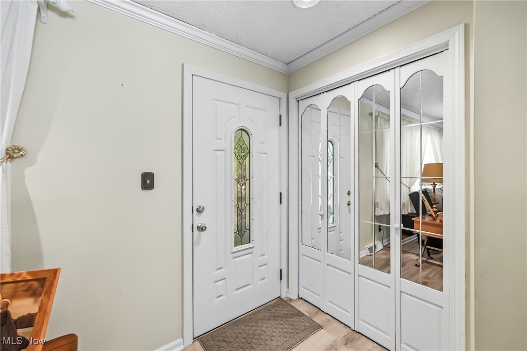 New Waterford, Ohio 44445, United States, 3 Bedrooms Bedrooms, ,2 BathroomsBathrooms,Residential,Active,209085