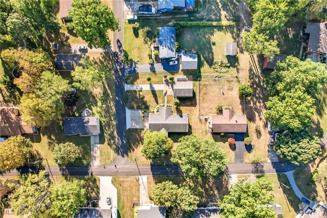 New Waterford, Ohio 44445, United States, 3 Bedrooms Bedrooms, ,2 BathroomsBathrooms,Residential,Active,209085