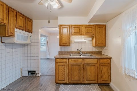 Tiny photo for 19814 Wickfield Avenue, Warrensville Heights, OH 44122 (MLS # 5178770)