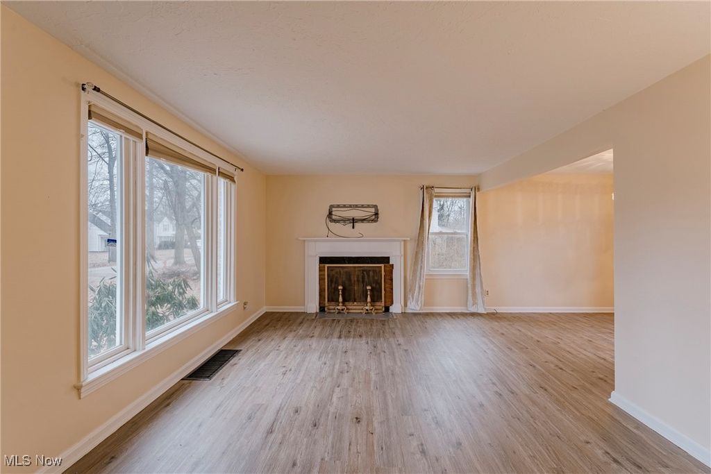 Photo of 19814 Wickfield Avenue, Warrensville Heights, OH 44122 (MLS # 5178770)