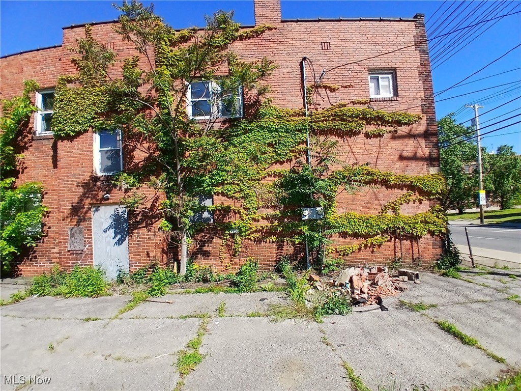 1014 Ivanhoe Road