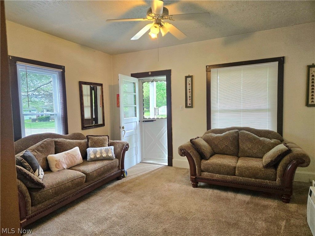 Photo of 2446 Vestal Road, Youngstown, OH 44509 (MLS # 5196975)