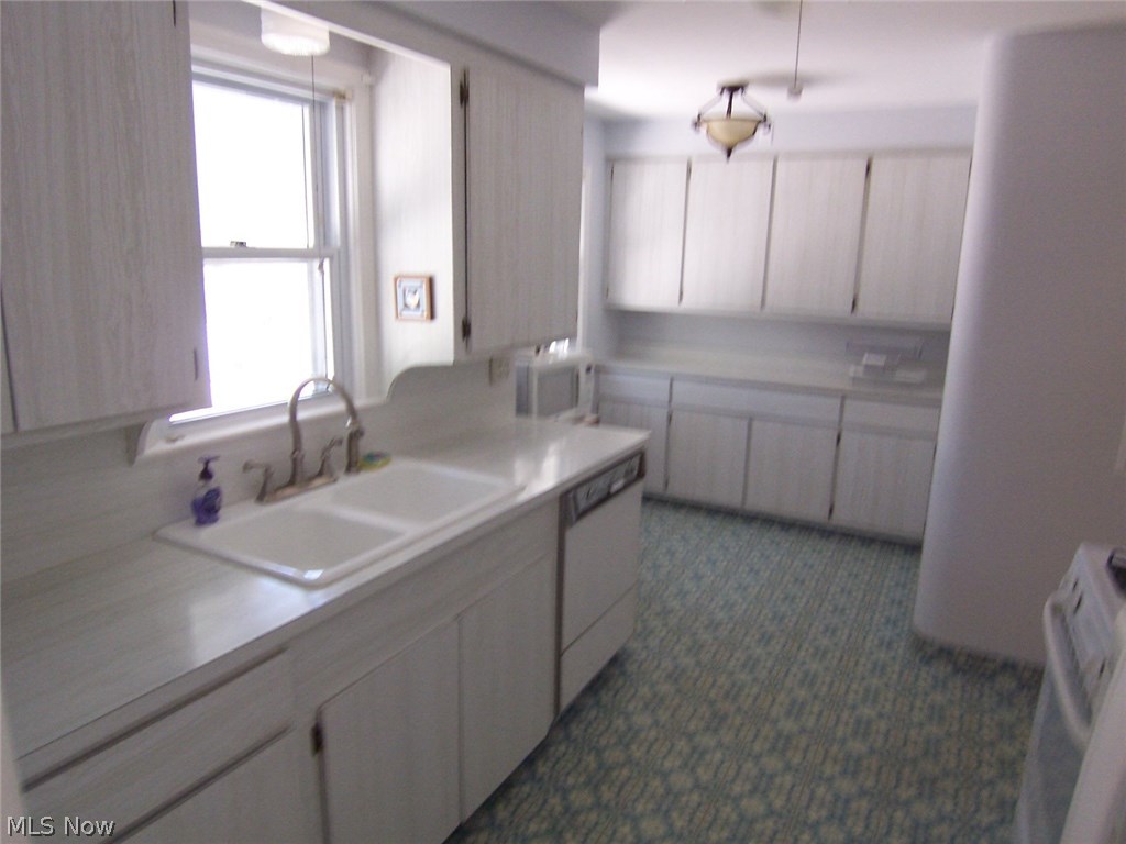 Lyndhurst Manor - Residential