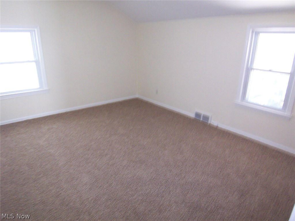 Lyndhurst Manor - Residential