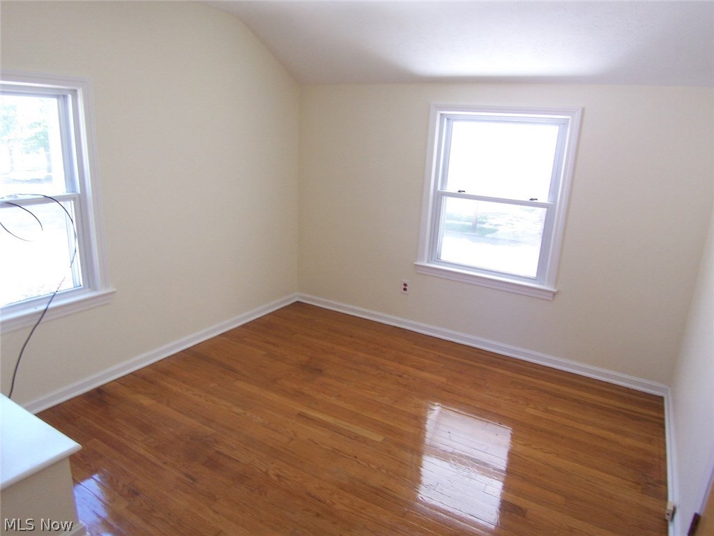 Lyndhurst Manor - Residential