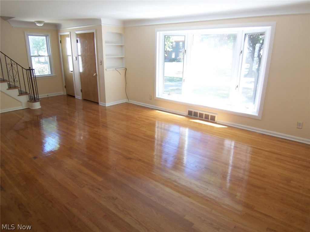 Lyndhurst Manor - Residential