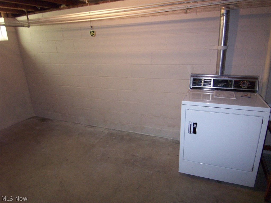 Lyndhurst Manor - Residential