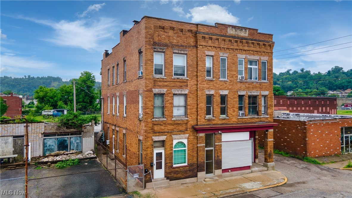 416 Adams Street