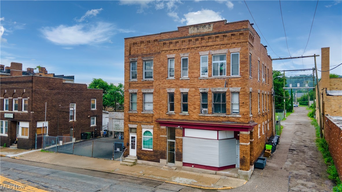 416 Adams Street