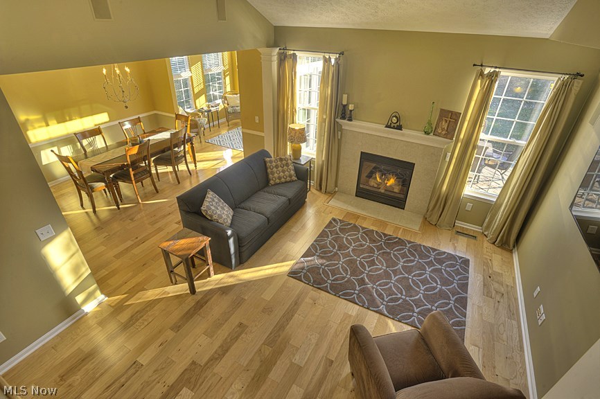 Waterside Xings 04 - Residential