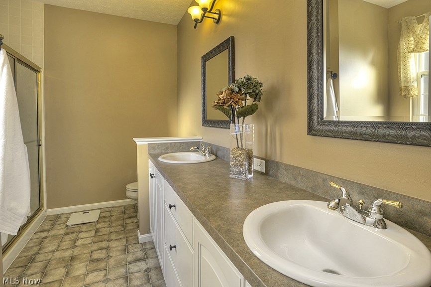 Waterside Xings 04 - Residential