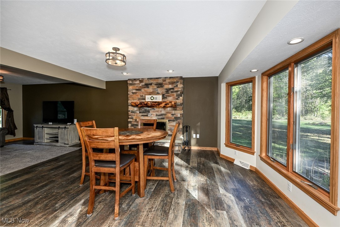 Roaming Shores - Residential