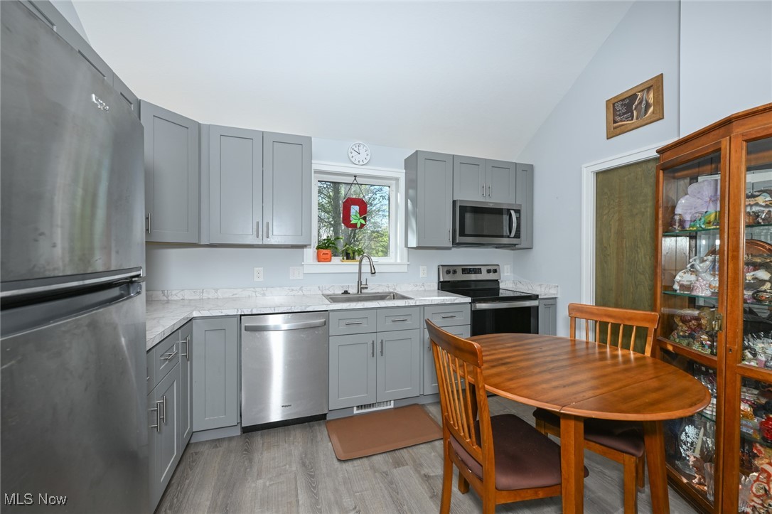 Roaming Shores - Residential